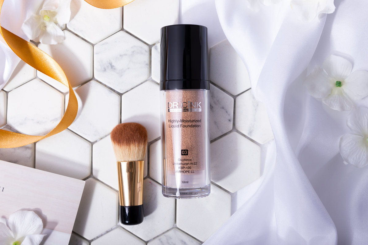 DR.CINK＂爆水感＂&＂柔纱感”并俱的女王级保养精华底妆，抢占底妆控内心No.1宝座!